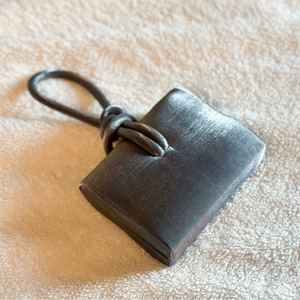 Vintage Carlo Fellini Silver Wristlet Purse